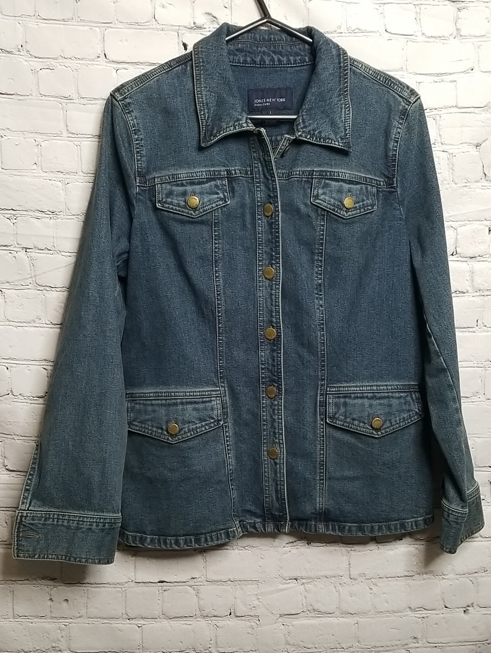 Jones New York Signature Womens Denim Jacket four front pockets EUC